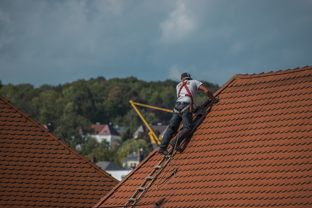 slate11 Commercial Roof Replacement Guide in Massachusetts