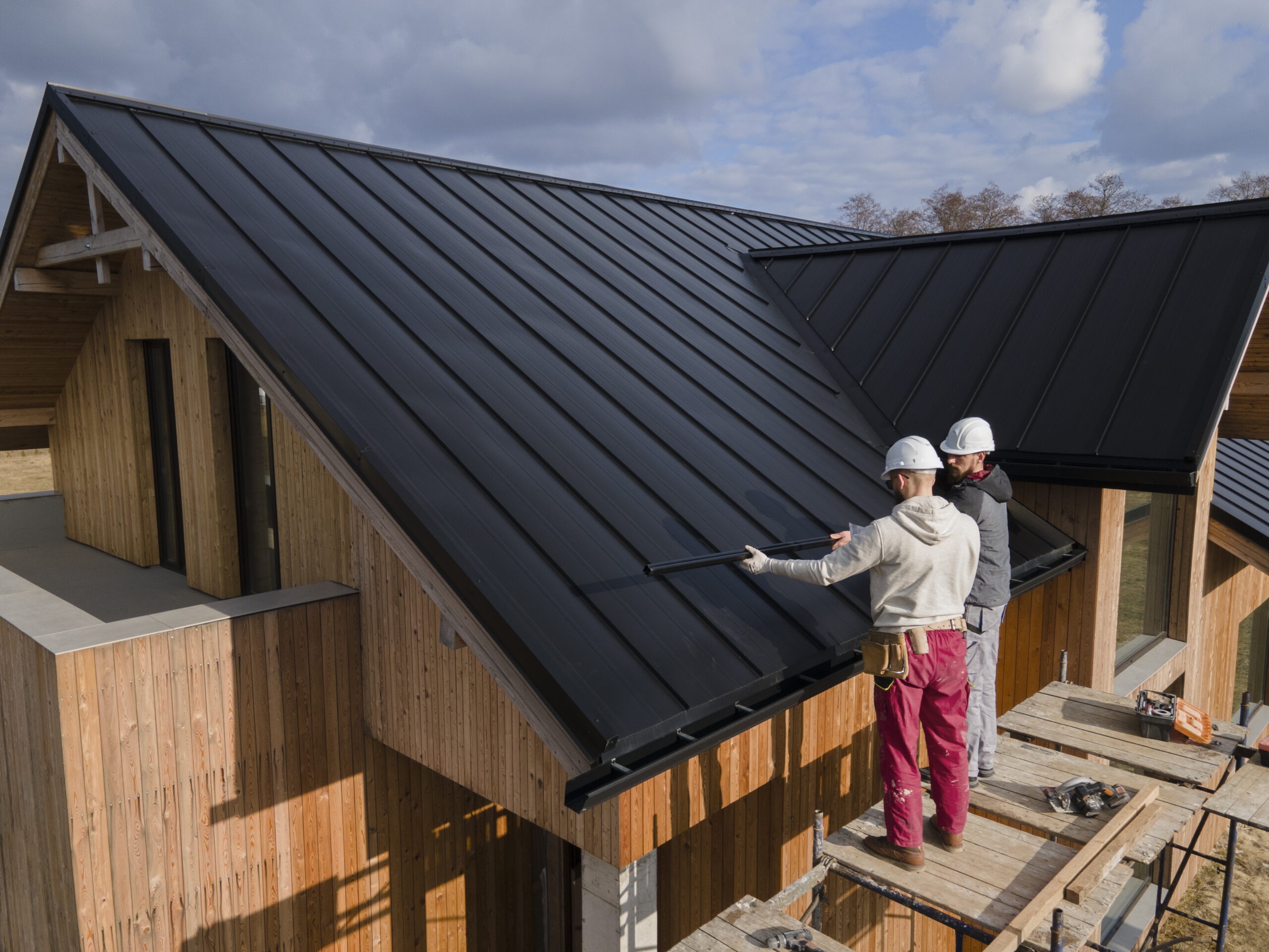 commercial roofing contractor